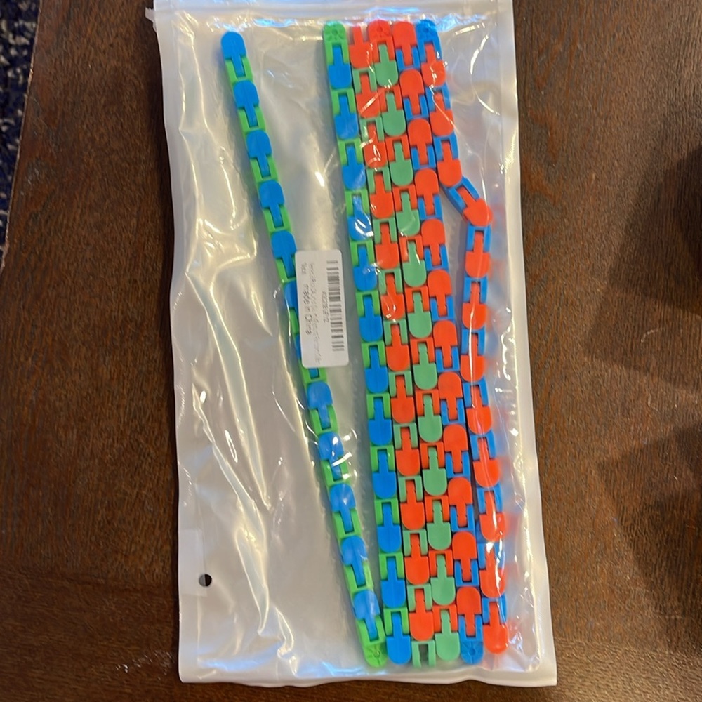 FIDGET TOY BUNDLE - Picture 4 of 4